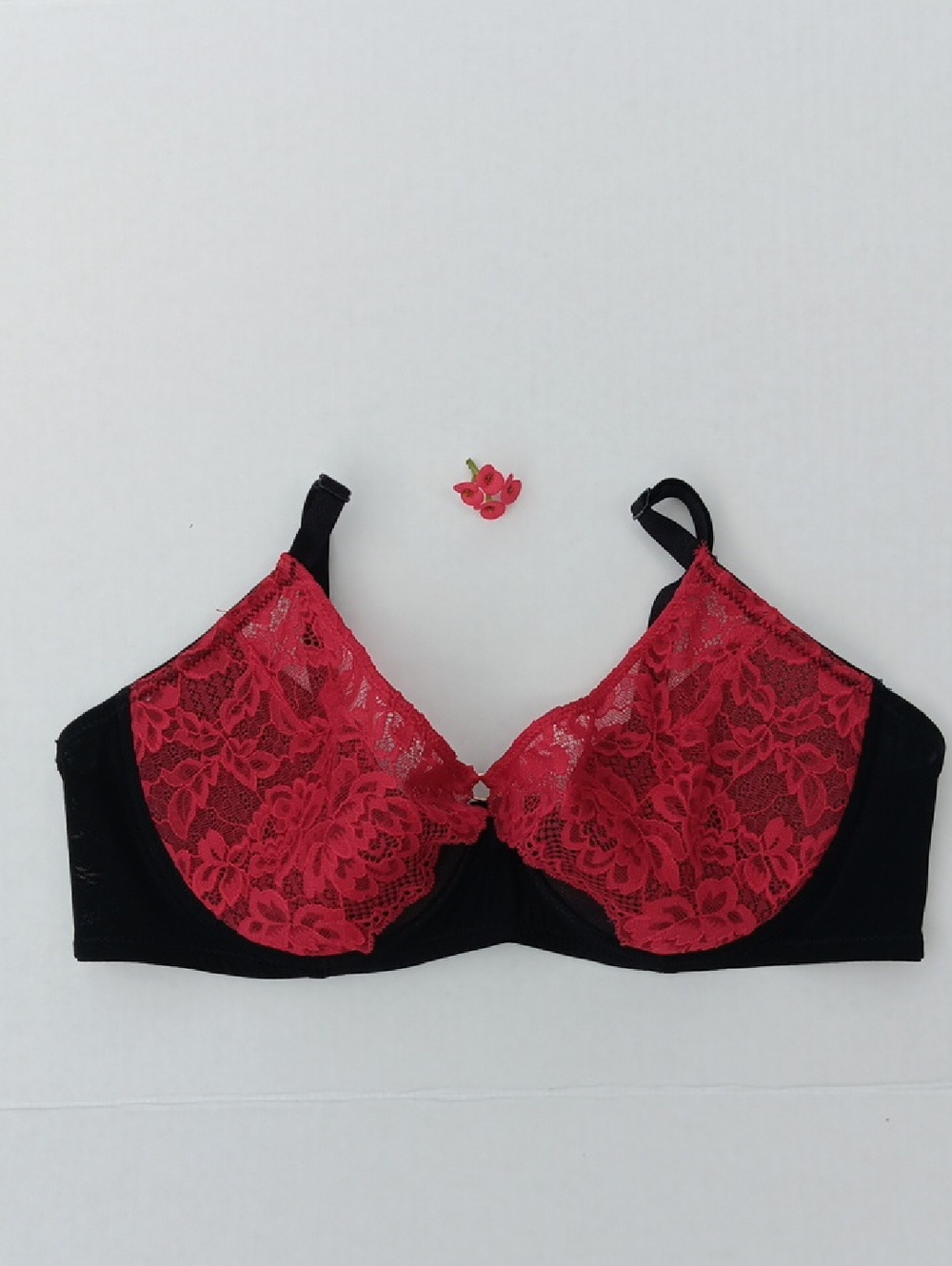 Adore Me Red Lace Underwire Bra with Black Band Size36DD